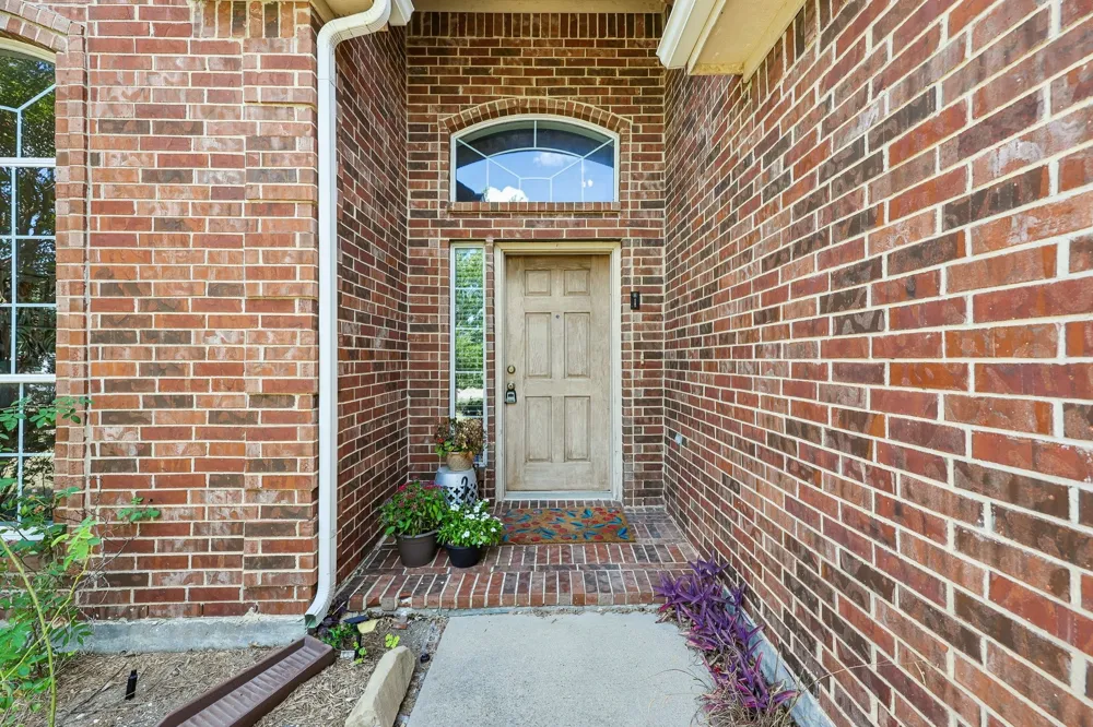 1129 Mourning Dove Drive Burleson, TX 76028