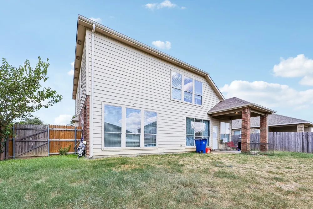 1129 Mourning Dove Drive Burleson, TX 76028