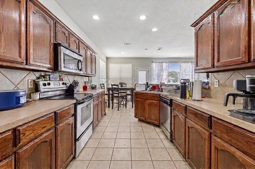 1129 Mourning Dove Drive Burleson, TX 76028