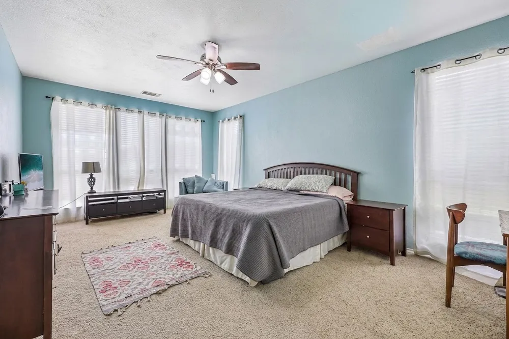1129 Mourning Dove Drive Burleson, TX 76028