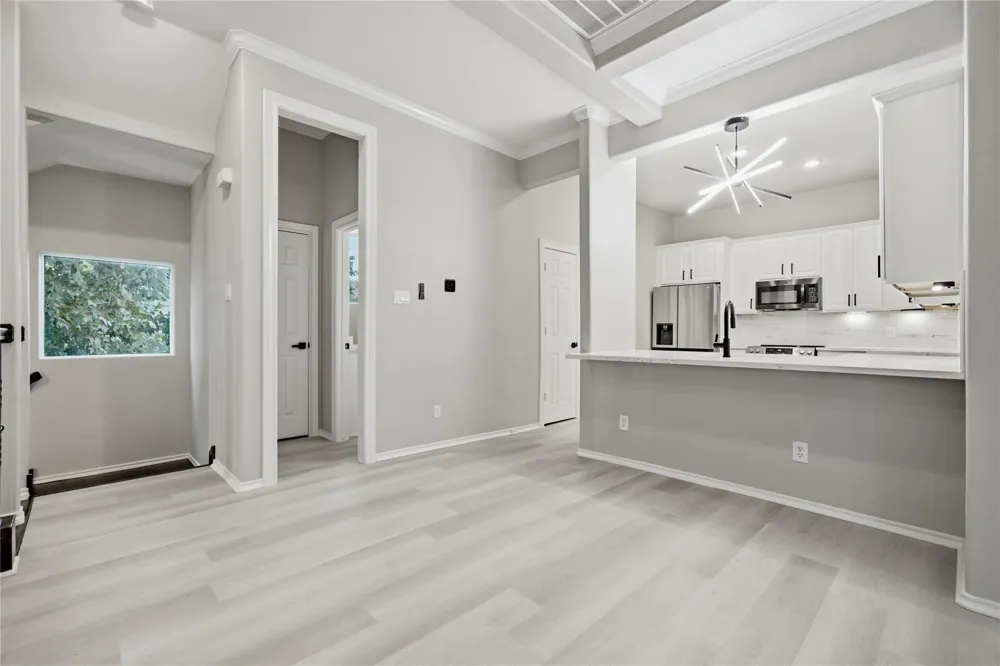 1610 Holman Street Houston, TX 77004