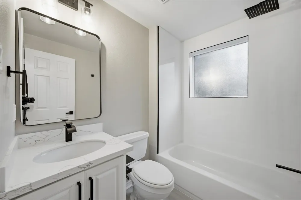 1610 Holman Street Houston, TX 77004