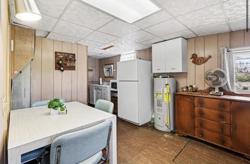 10553 US 31 Free Soil, MI 49411