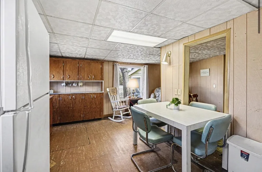 10553 US 31 Free Soil, MI 49411