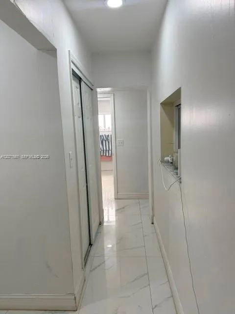 846 W 32nd St #1 Hialeah, FL 33012