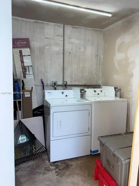 846 W 32nd St #1 Hialeah, FL 33012
