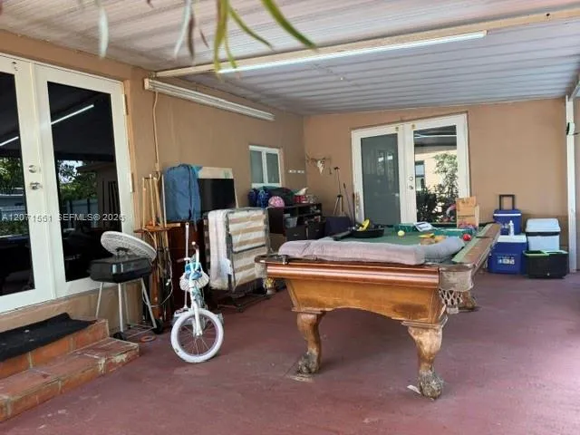 846 W 32nd St #1 Hialeah, FL 33012