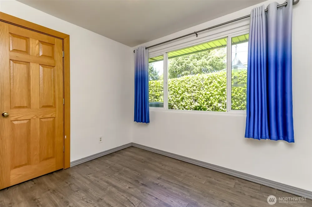16016 12th Avenue SW Burien, WA 98166