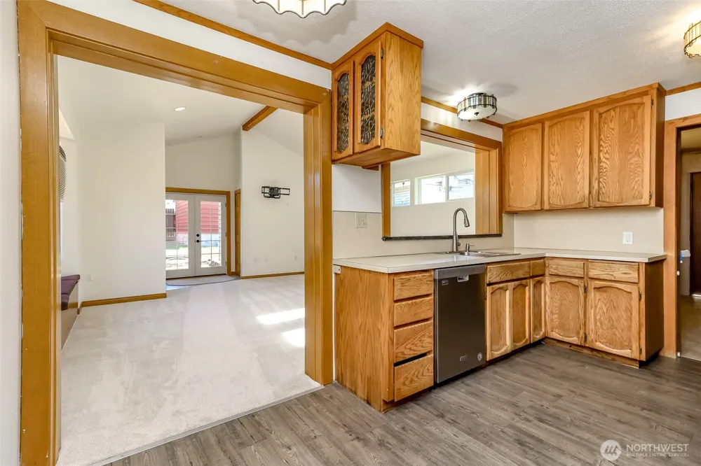 16016 12th Avenue SW Burien, WA 98166