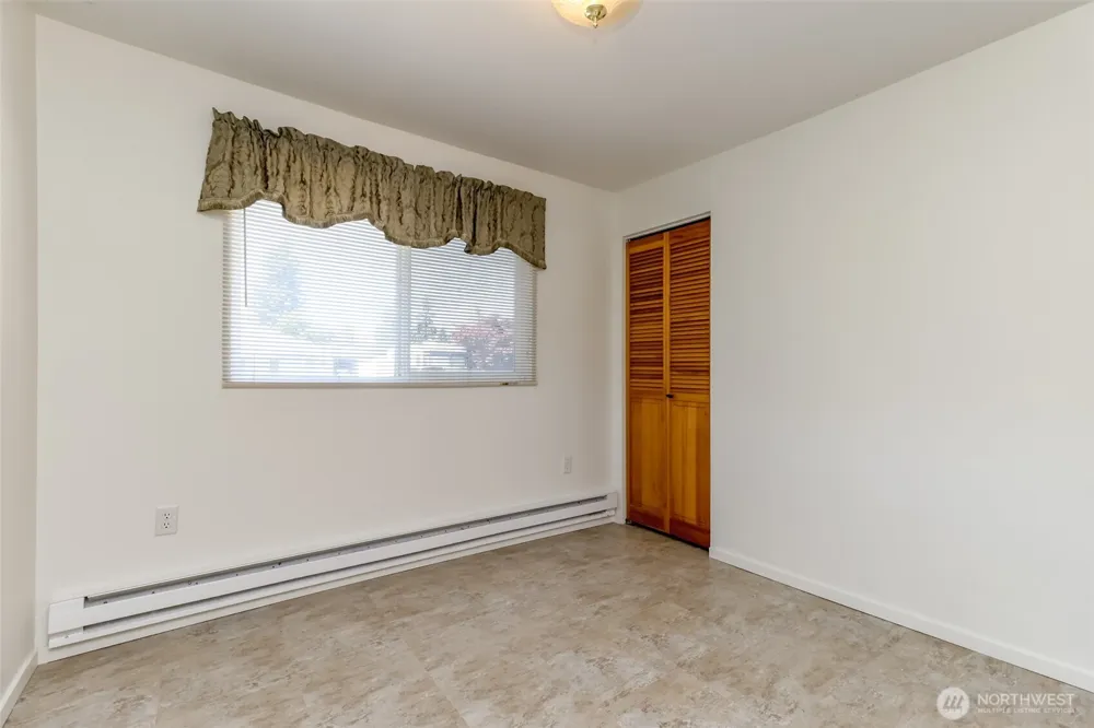 16016 12th Avenue SW Burien, WA 98166