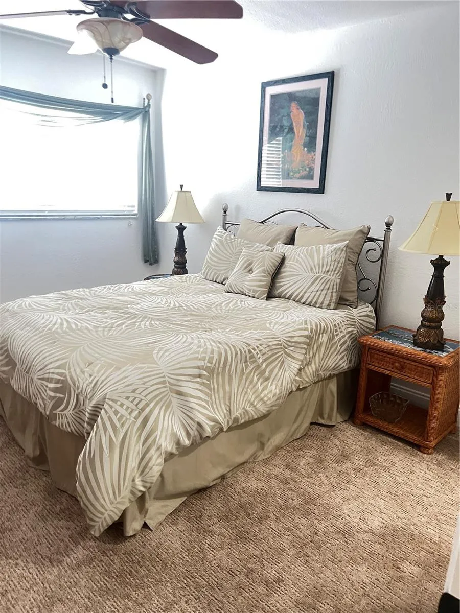 3789 46TH AVENUE S #202 St Petersburg, FL 33711