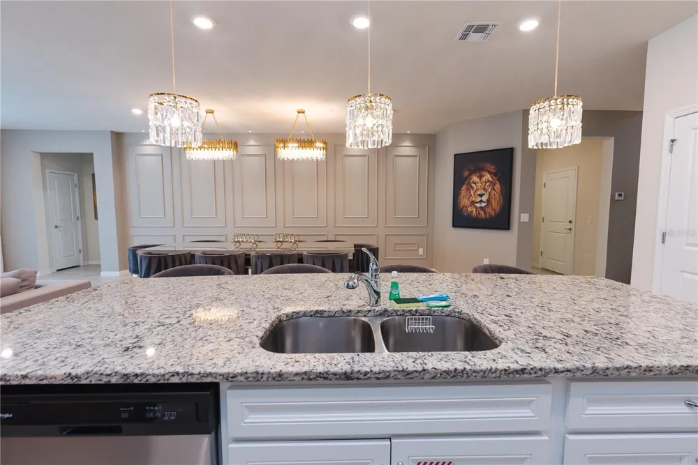 2123 LELANI CIRCLE Davenport, FL 33897