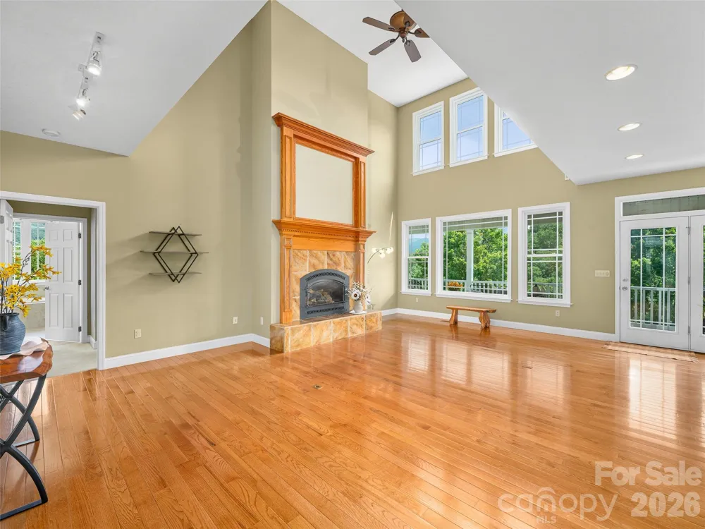 119 Horseshoe Trail Barnardsville, NC 28709