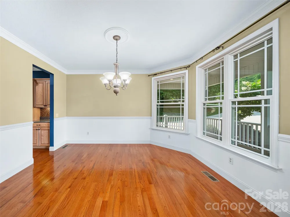 119 Horseshoe Trail Barnardsville, NC 28709