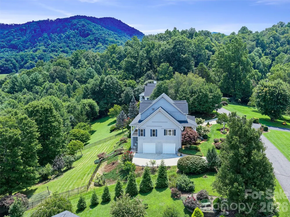 119 Horseshoe Trail Barnardsville, NC 28709