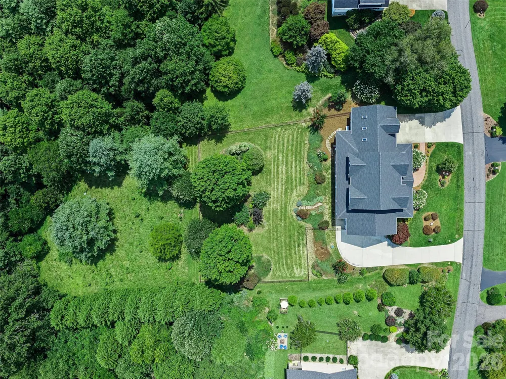 119 Horseshoe Trail Barnardsville, NC 28709