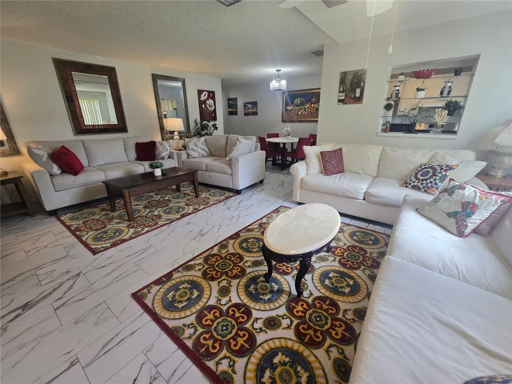 5750 80TH STREET #B206 St Petersburg, FL 33709