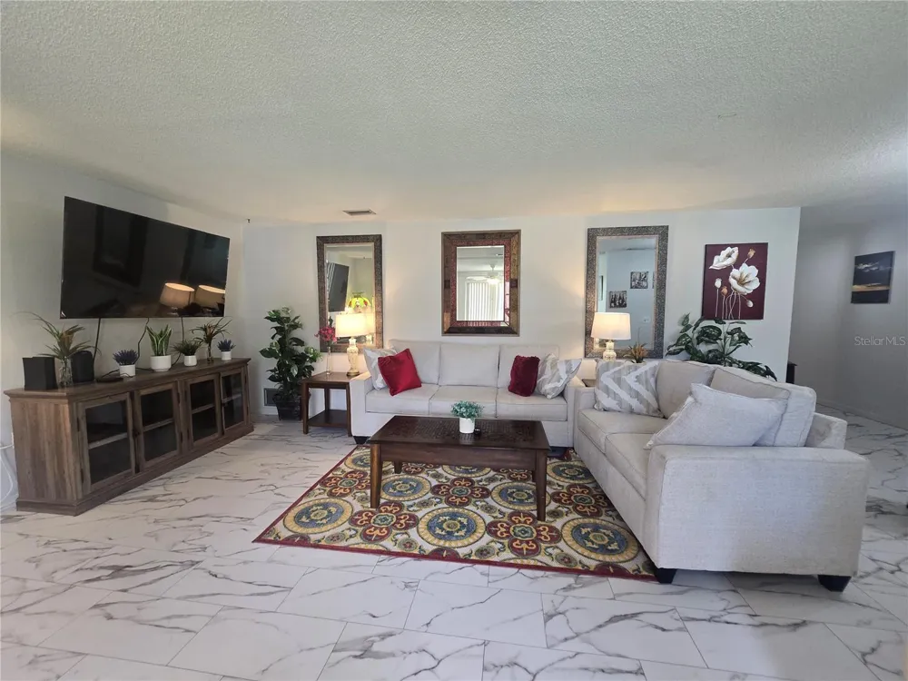 5750 80TH STREET #B206 St Petersburg, FL 33709