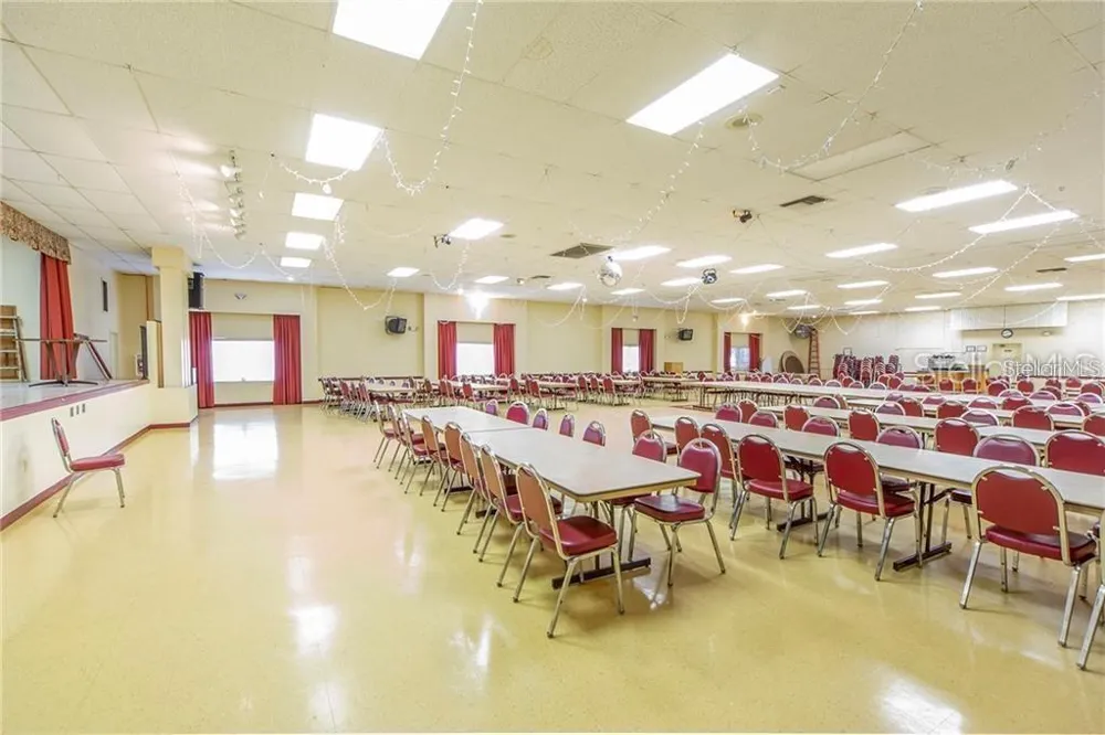 5750 80TH STREET #B206 St Petersburg, FL 33709