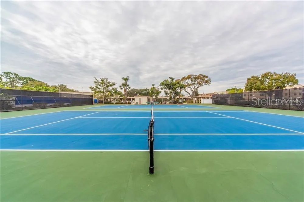 5750 80TH STREET #B206 St Petersburg, FL 33709