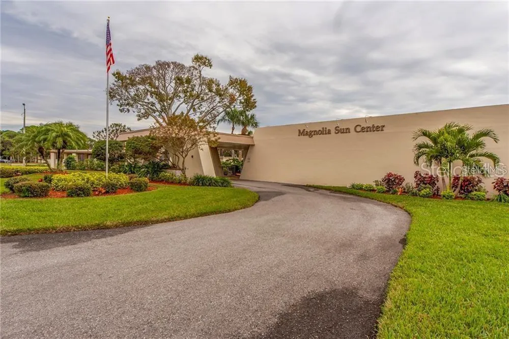 5750 80TH STREET #B206 St Petersburg, FL 33709
