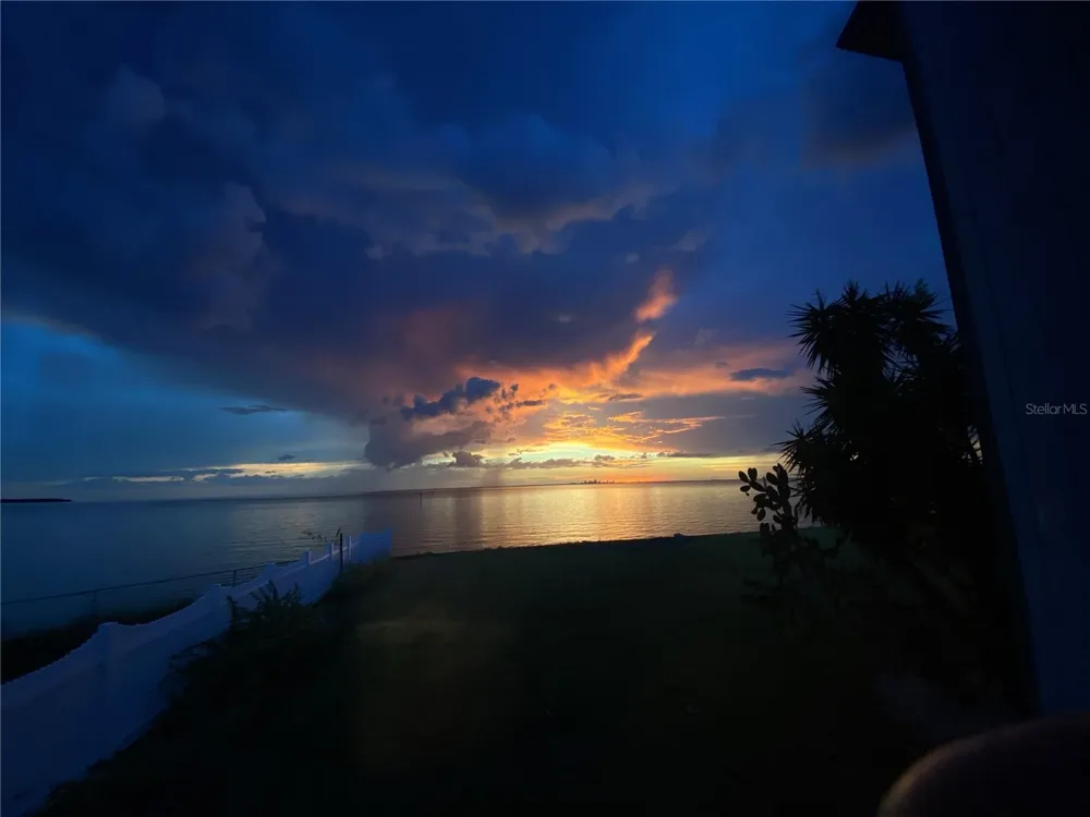 800 BAHIA DEL SOL DRIVE #A Ruskin, FL 33570