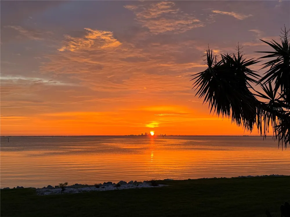 800 BAHIA DEL SOL DRIVE #A Ruskin, FL 33570