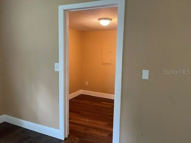 106 E ROSEHILL AVENUE Deland, FL 32724