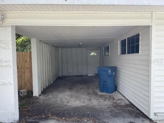 106 E ROSEHILL AVENUE Deland, FL 32724