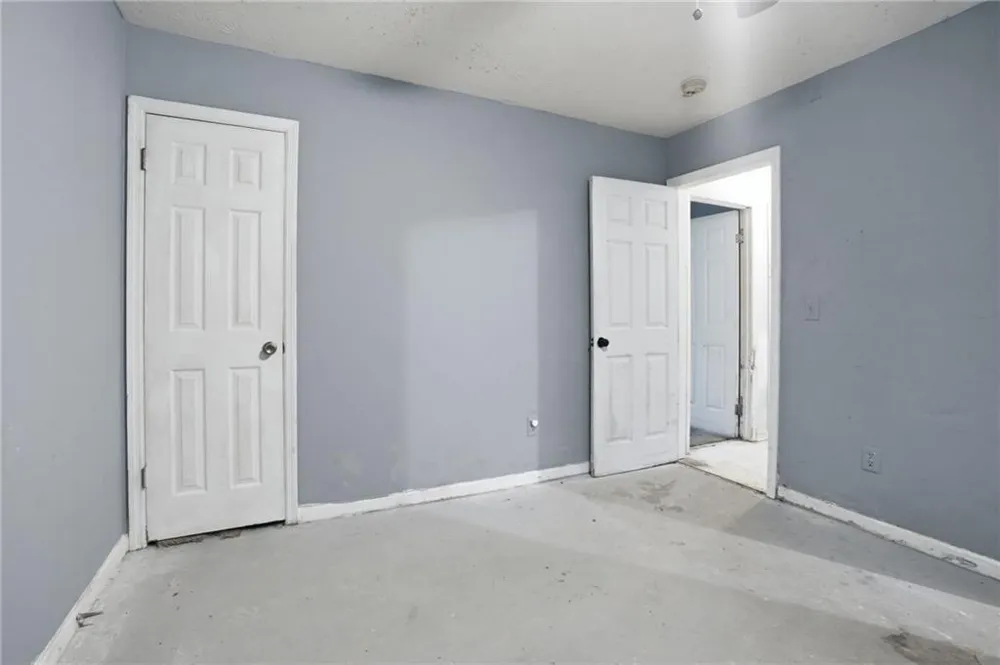 8971 Ashwood Drive Riverdale, GA 30274