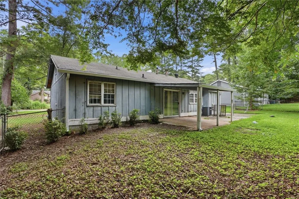 8971 Ashwood Drive Riverdale, GA 30274