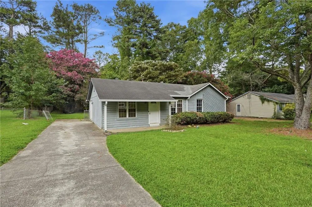 8971 Ashwood Drive Riverdale, GA 30274