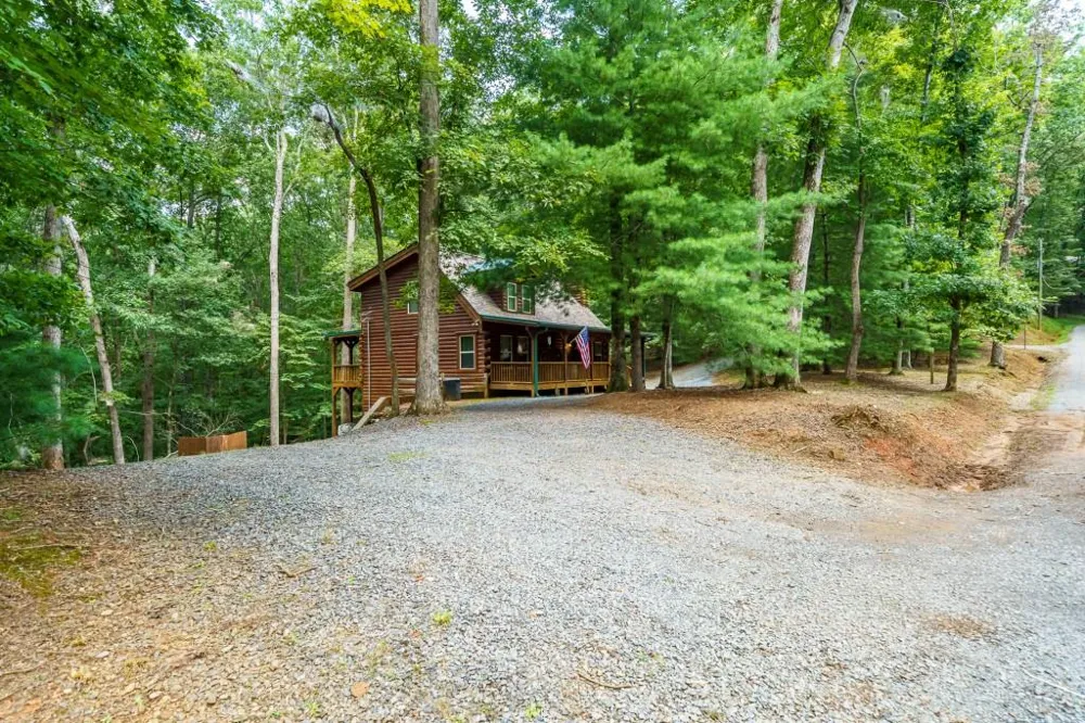 114 Rockingham Way Ellijay, GA 30540