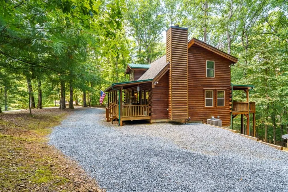 114 Rockingham Way Ellijay, GA 30540