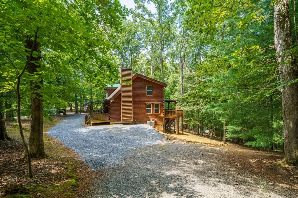 114 Rockingham Way Ellijay, GA 30540
