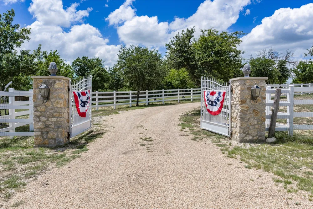 501 Upper Denton Road Weatherford, TX 76087