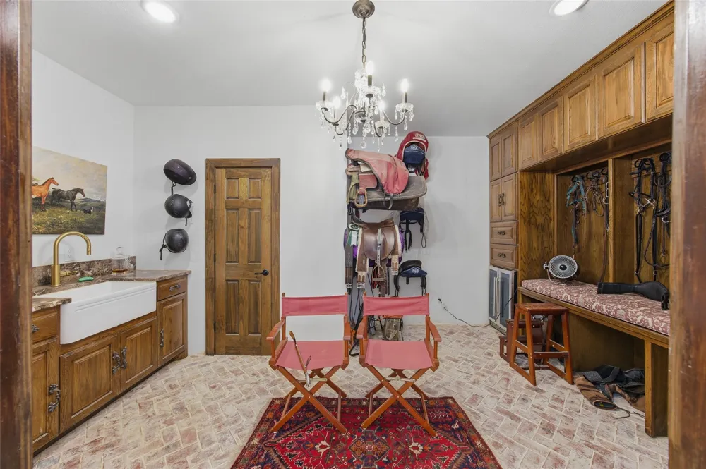 501 Upper Denton Road Weatherford, TX 76087