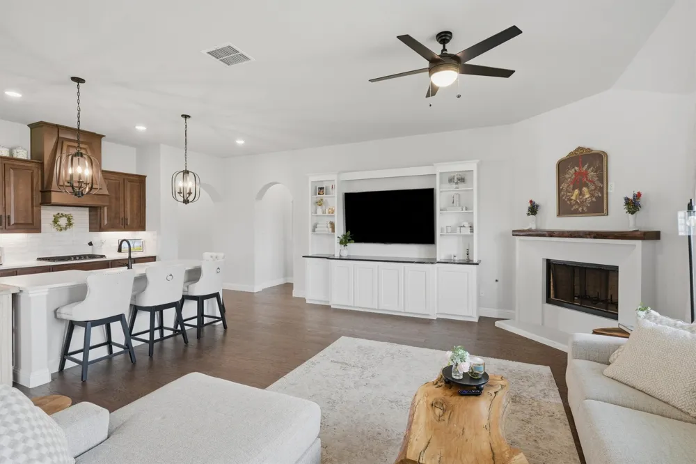 313 Bowrider Lane Granbury, TX 76049