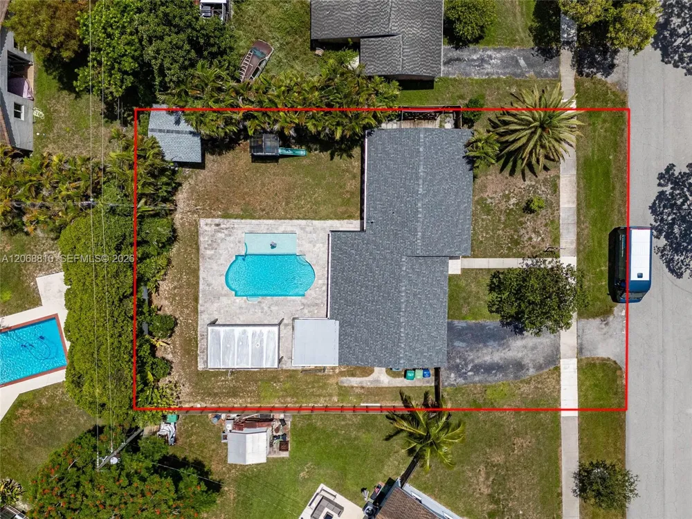 18145 SW 95th Ct Palmetto Bay, FL 33157