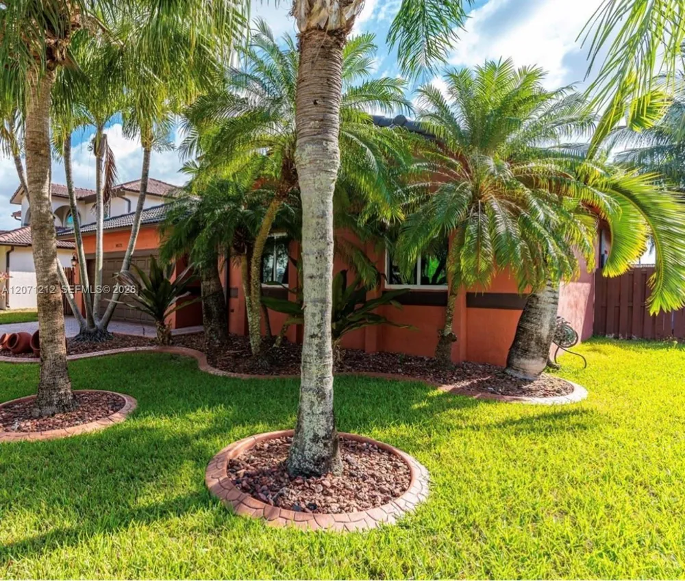14571 SW 160th Ct Miami, FL 33196