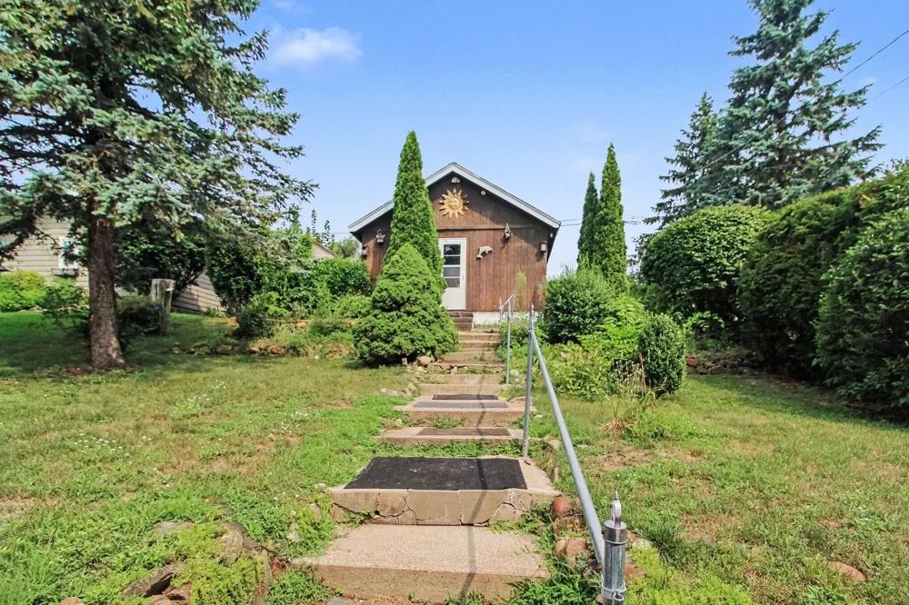 1865 Wamplers Heights Drive Brooklyn, MI 49230