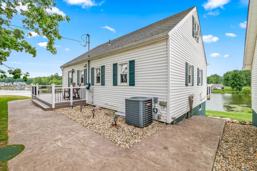 2131 Sampson Road Camden, MI 49232