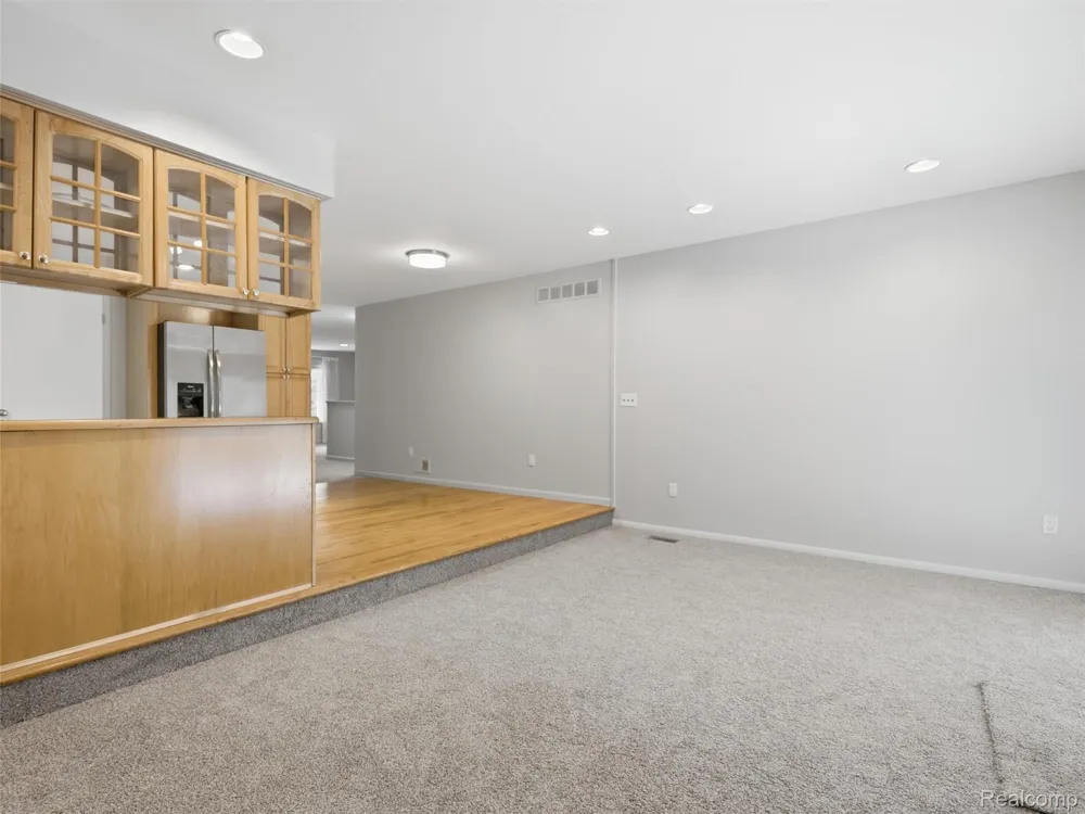2387 Sanders Place Bloomfield Hills City, MI 48302