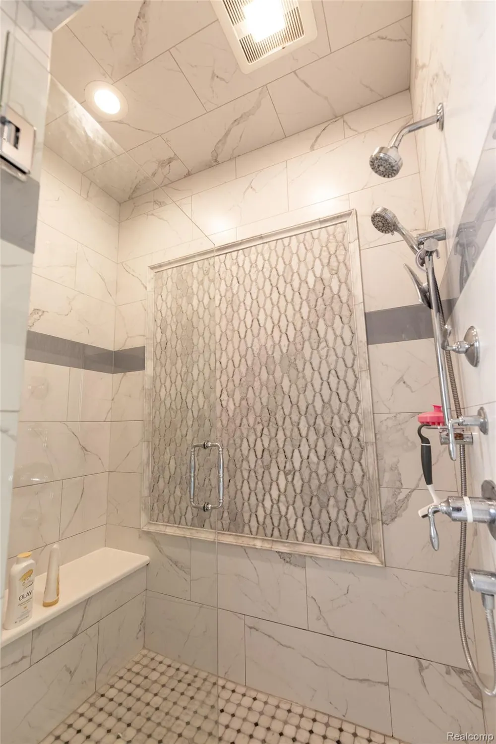 6485 Shannon Glen Drive Tyrone Township, MI 48430
