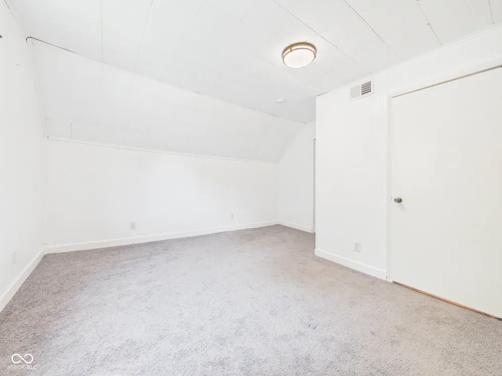 558 Central Avenue Middletown, IN 47356