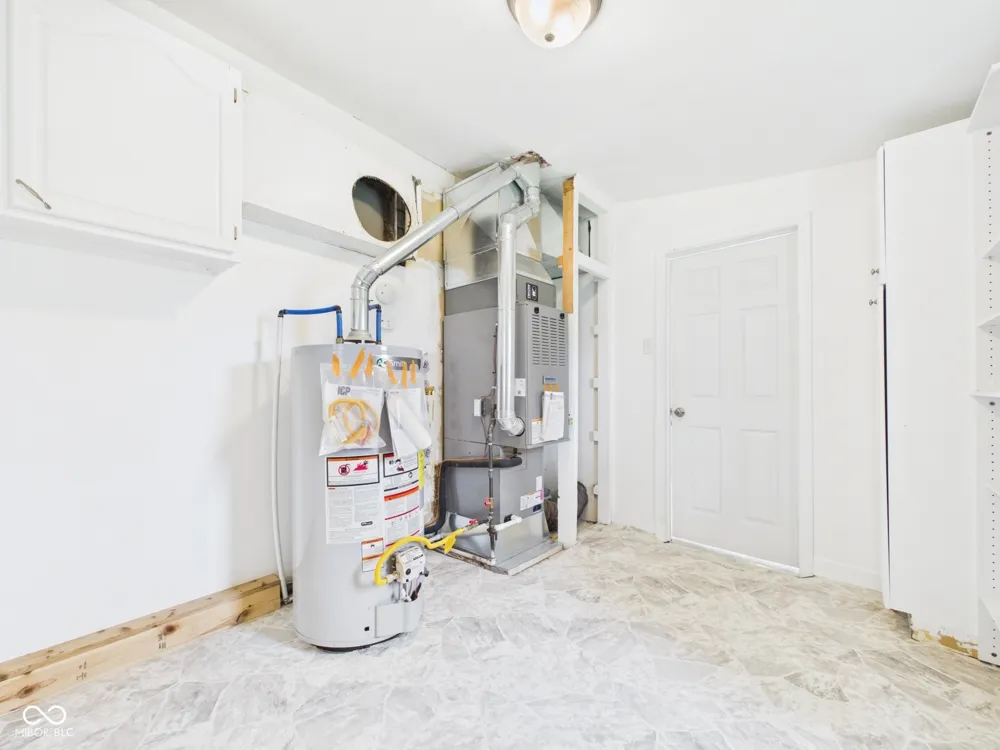 558 Central Avenue Middletown, IN 47356