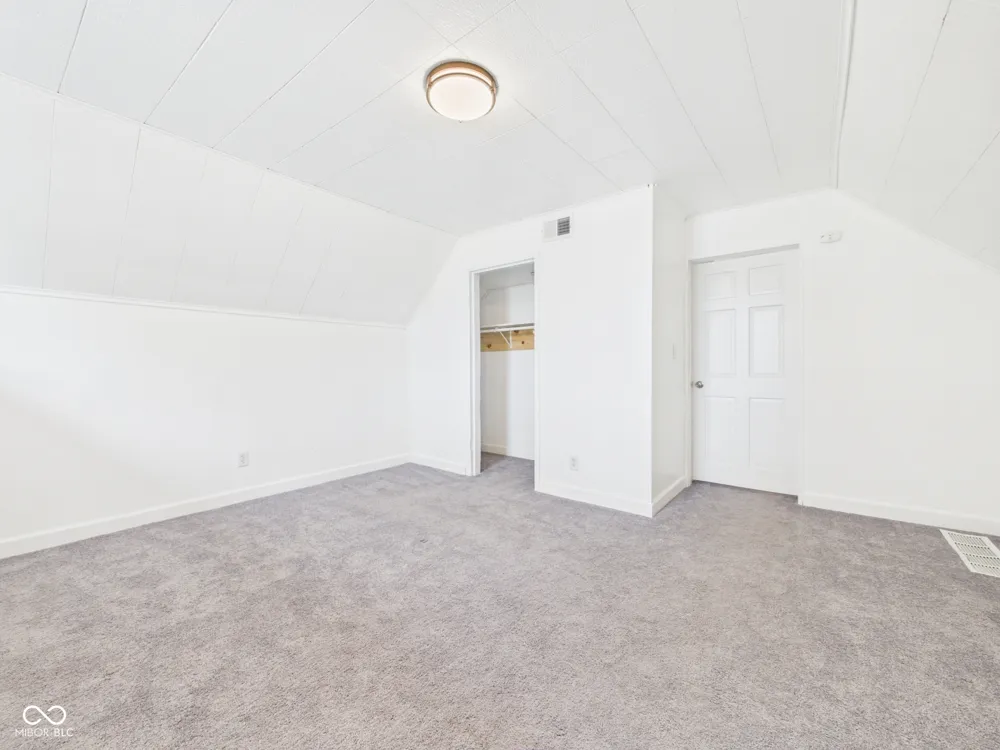 558 Central Avenue Middletown, IN 47356
