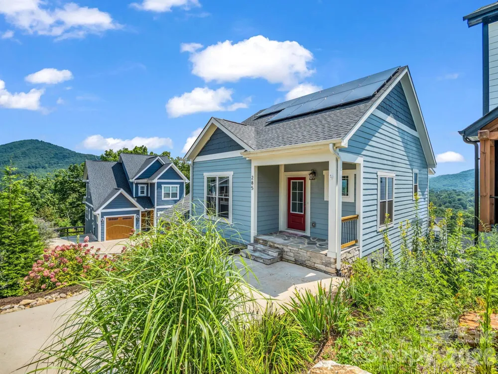 285 Mount Allen Heights Black Mountain, NC 28711