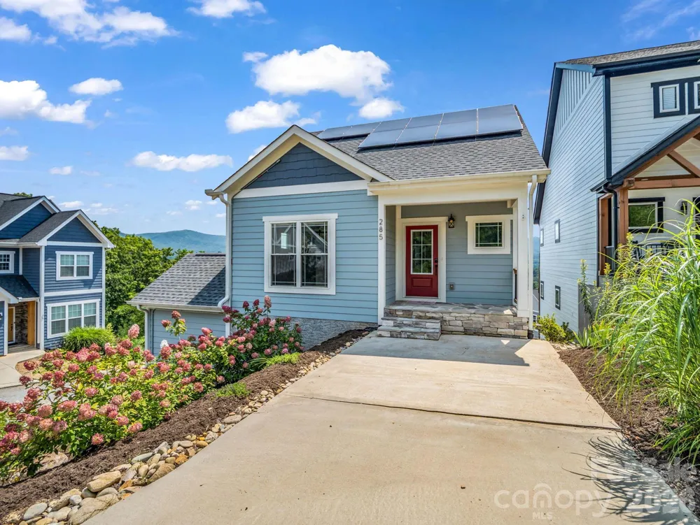 285 Mount Allen Heights Black Mountain, NC 28711