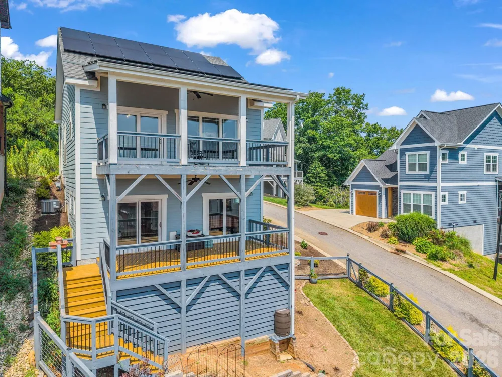 285 Mount Allen Heights Black Mountain, NC 28711